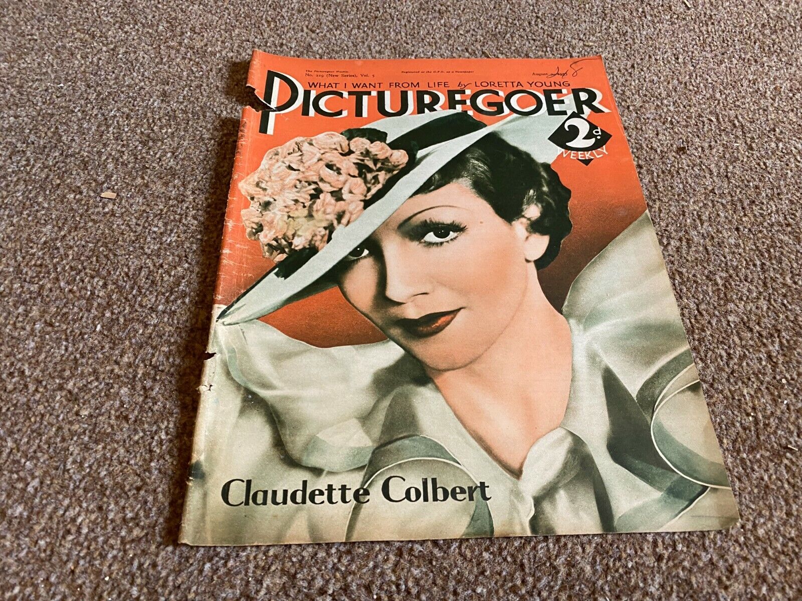 FTWB11 PICTUREGOER WEEKLY MAGAZINE COVER PAGE 12X9 CLAUDETTE COLBERT