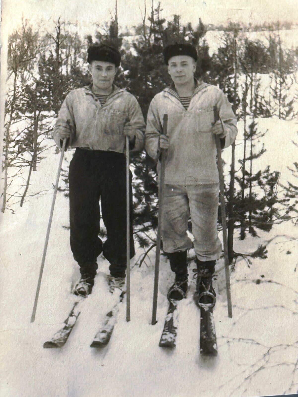 1954 Soviet Soldiers Sailors Skiers Photo Amateur Photography ORIGINAL SNAPSHOT