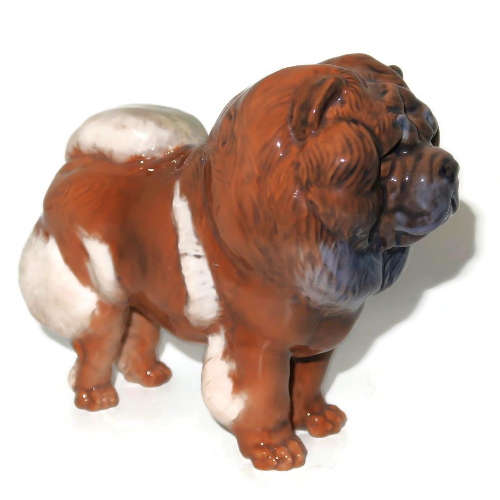 Royal Copenhagen Porcelain Chow Chow Dog Figurine 4762 5 1/2