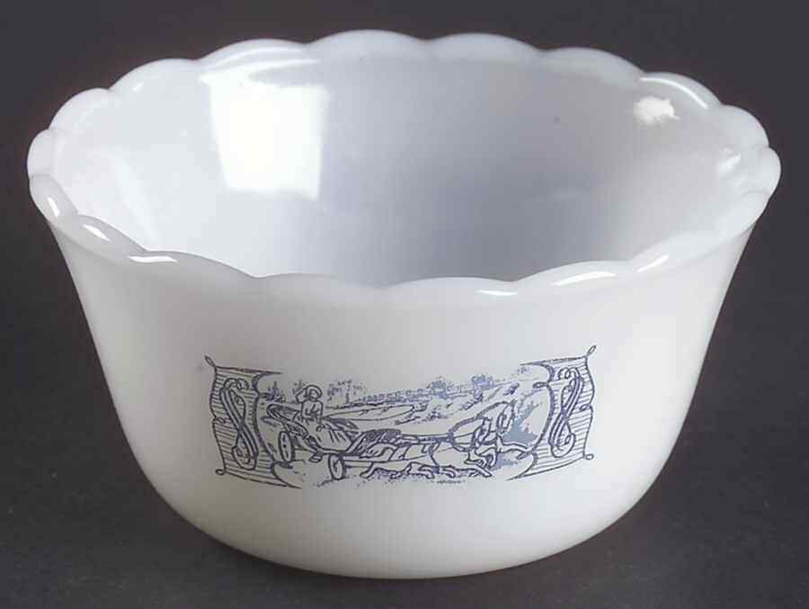 Royal  Currier and Ives Blue Ovenware Dessert Cup 9370837