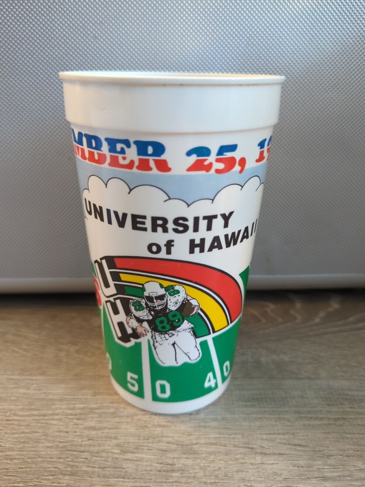 RARE Vintage 1989 University of Hawaii Football & Michigan State Plastic Cup