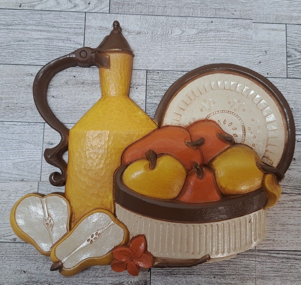VTG 1970 Homco plastic wall decor Fruit Basket Pitcher Apple Pear Yellow Orange 