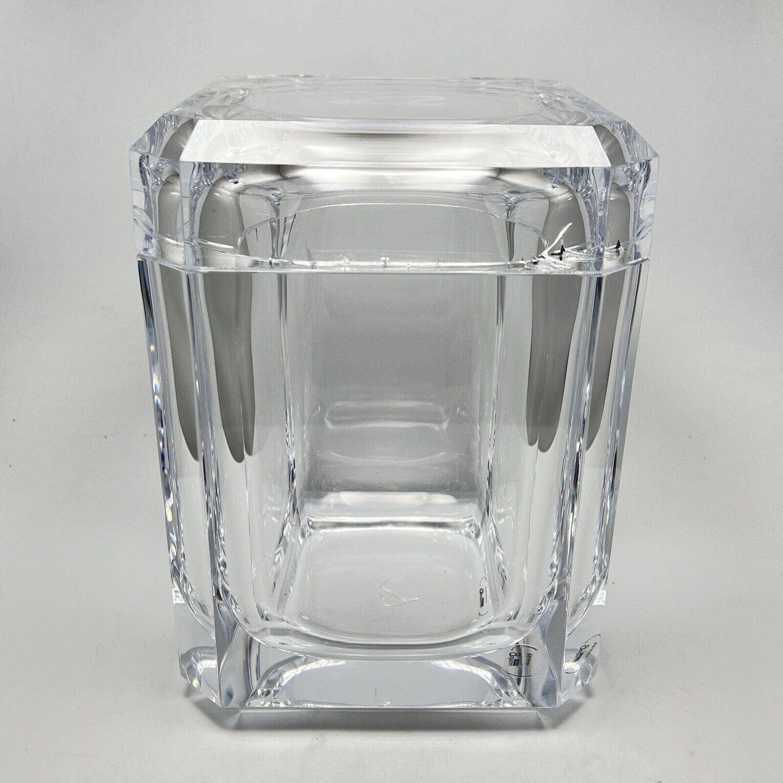 Mid-Century Modern Lucite Acrylic Square Ice Bucket Swivel Lid