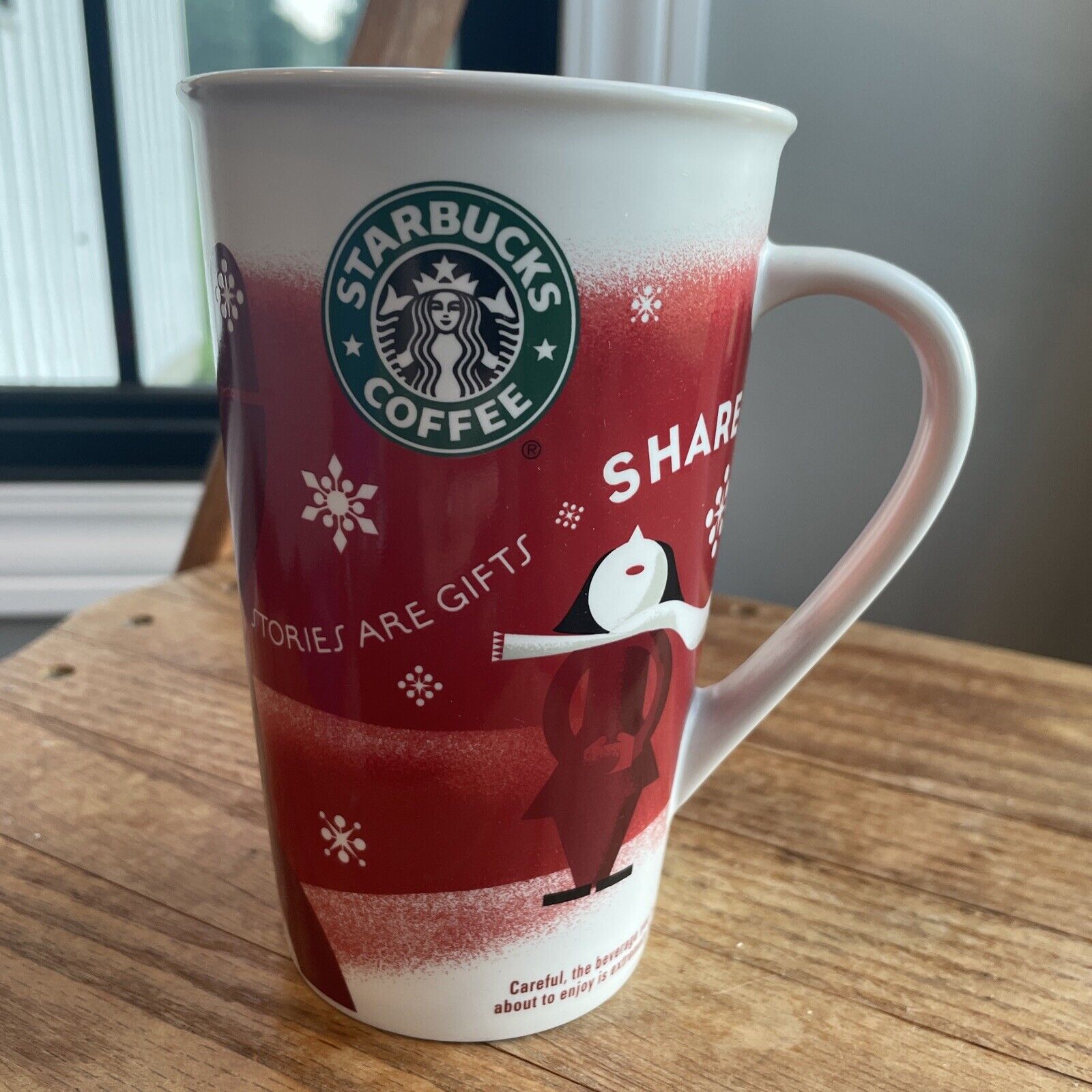 2010 Starbucks Christmas Mug Stories Are Gifts Share 2010 16oz White/Red  001