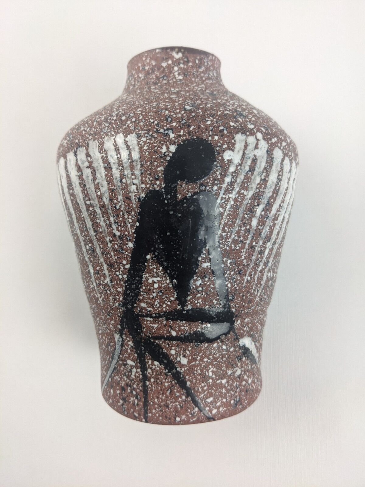 Vintage African/Native American Pottery Jar/Vase Unglazed Person Sitting Speckle