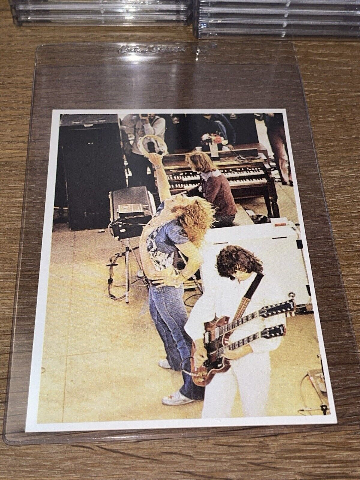 1974 Led Zeppelin Plant Page Panini 🎥 Picture Music Card Pop Sticker Card RARE