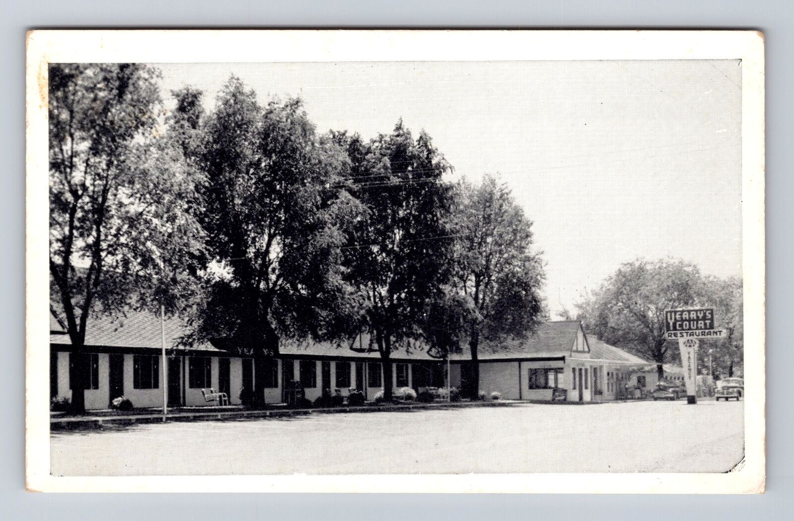 Corbin KY-Kentucky, Yeary\'s Tourist Court Service Station, Café Vintage Postcard