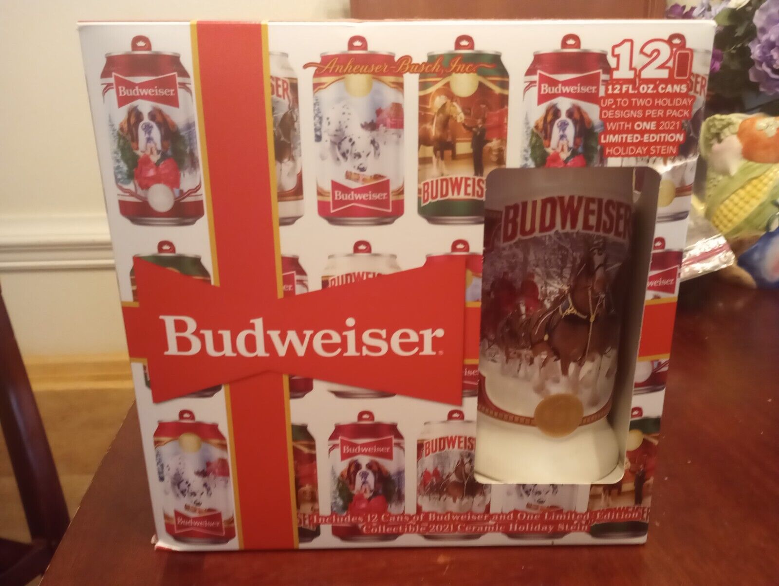 Budweiser Limited Edition Holiday Stein Gift Pack 