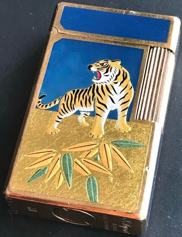 Working S.T.DUPONT Gas lighter Blue Gold tiger without box
