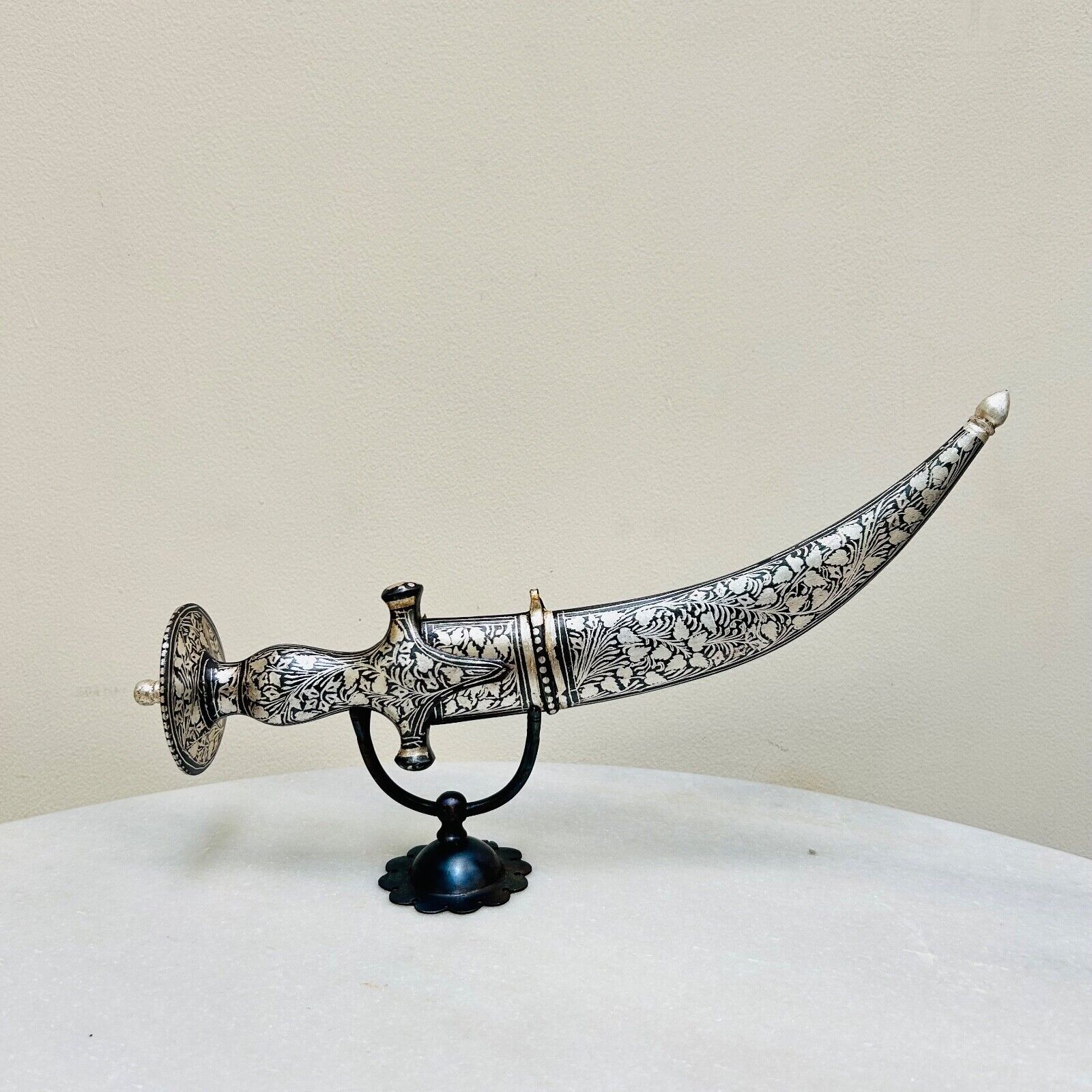 Indian handcrafted dagger with silver koftgari and damascus blade