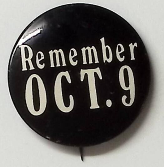 1968 ANTI WAR PIN BACK REMEMBER OCTOBER 9 NIXON LBJ VIETNAM PEACE HIPPIES S96