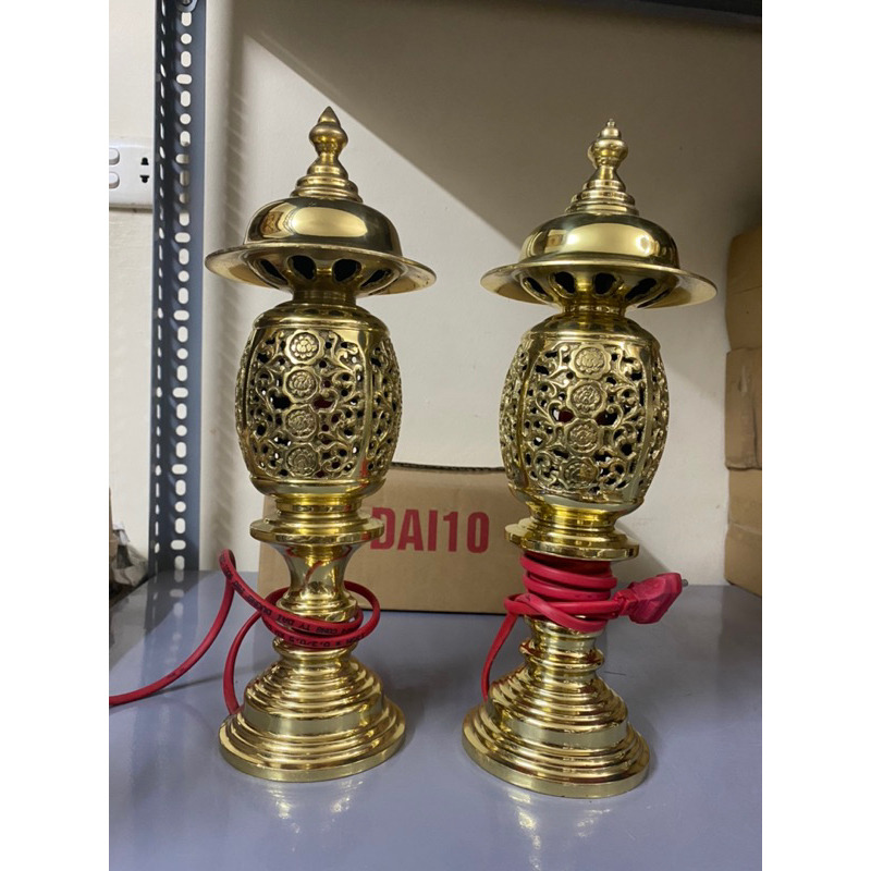Pair of Electric Copper Ancestral Altar Lamps - Vietnamese Handicraft