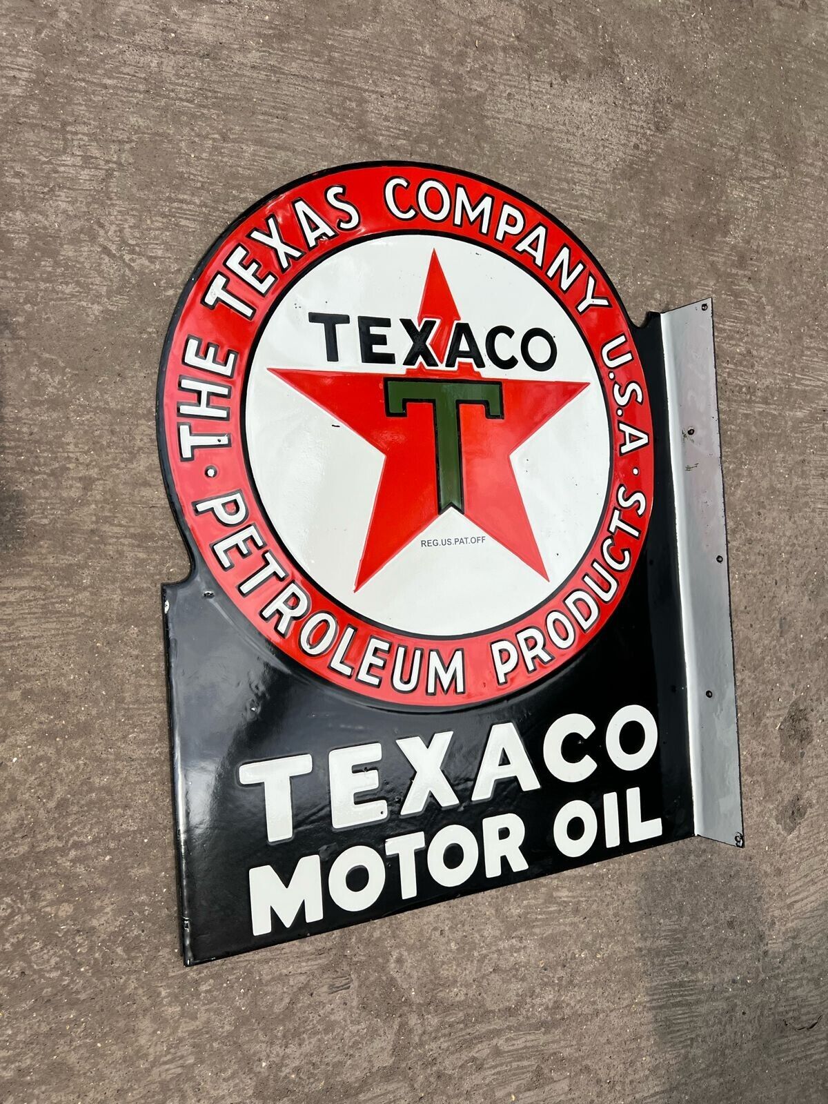PORCELAIN TEXACO MOTOR OIL ENAMEL SIGN 27X22 INCHES DOUBLE SIDED WITH FLANGE