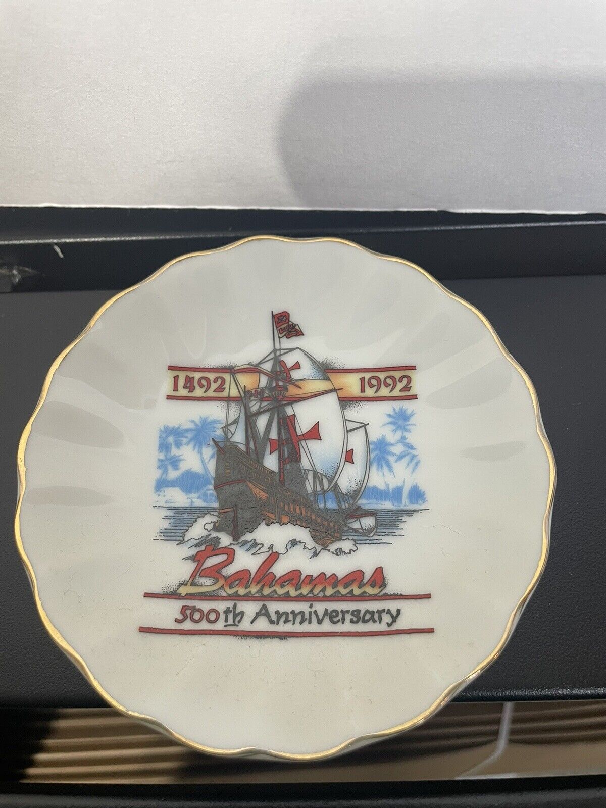 Bahamas 500th Anniversary 1492 - 1992 Souvenir Plate 4.25”