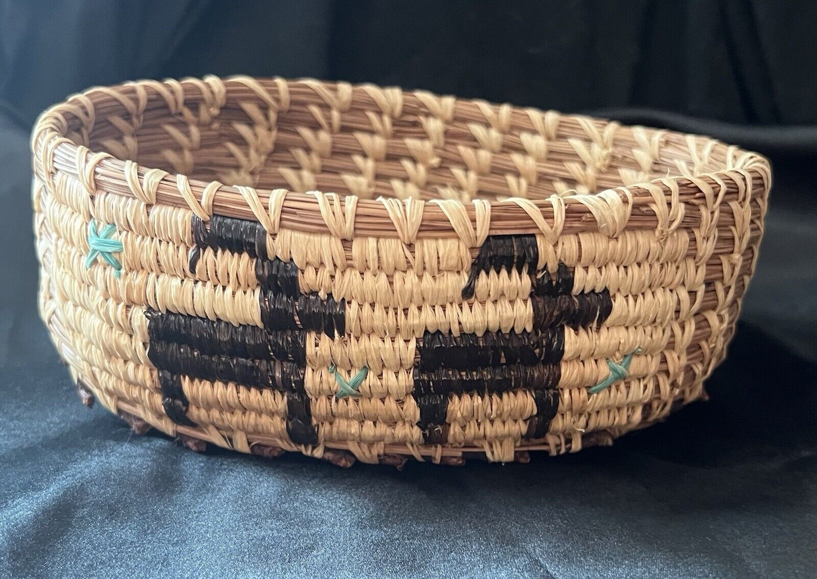 Nice  Vintage Native American Handwoven Basket 3” By 7.5”