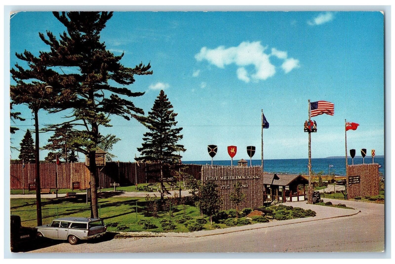 c1950\'s Fort Michilimackinac State Park Flags Mackinaw City Michigan MI Postcard