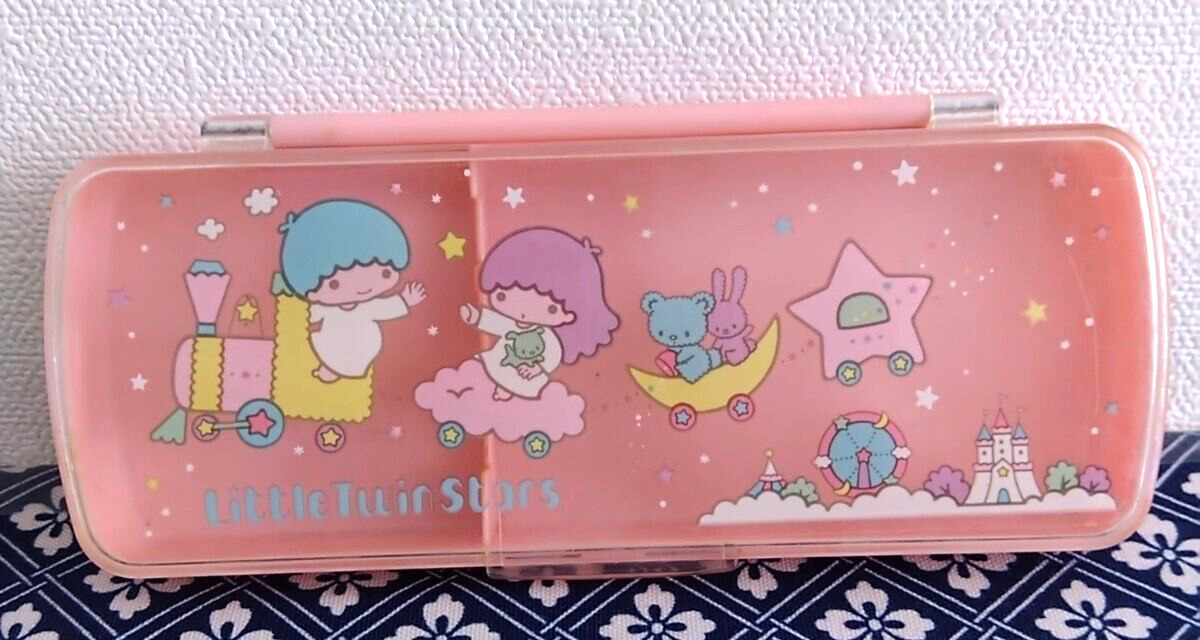 Sanrio Vintage 1983 Little Twin Stars Plastic Case Made in JAPAN Pink 6.7in
