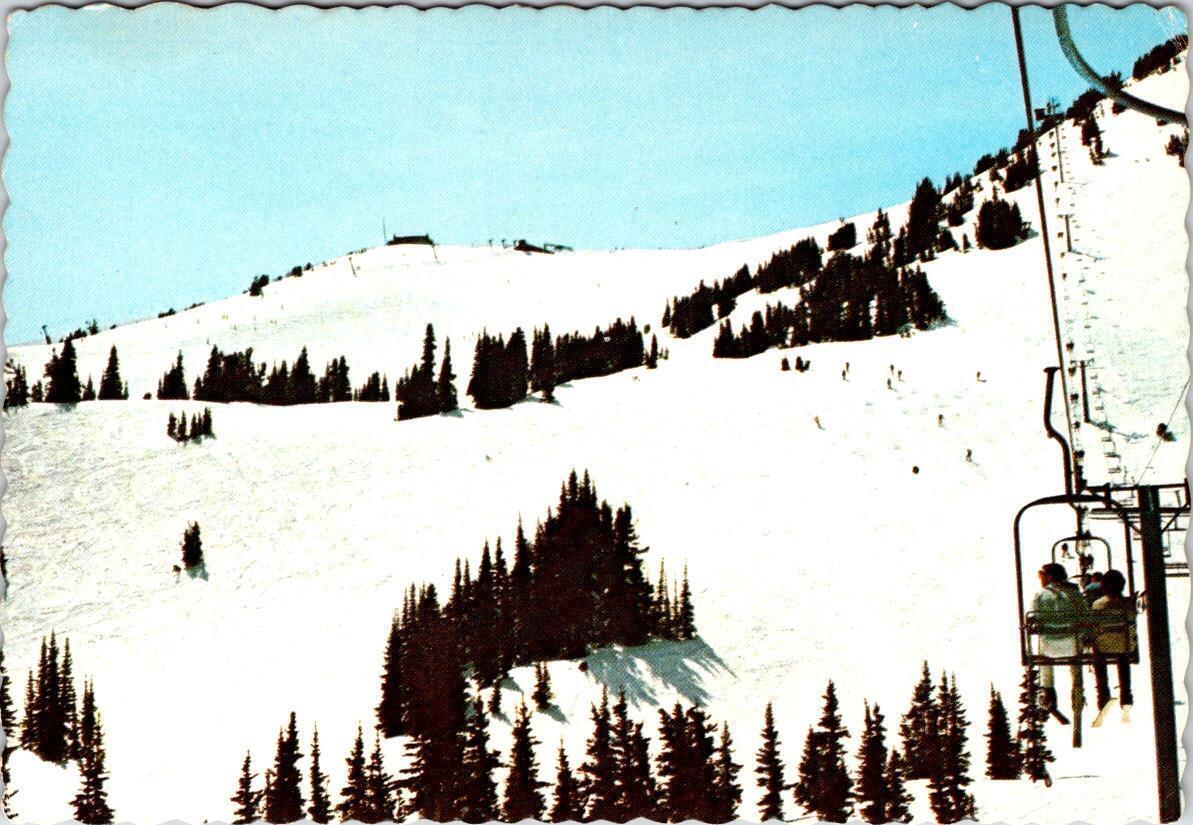Breckenridge CO Colorado CRYSTAL MOUNTAIN SKI AREA Chairlift~Skiers 4X6 Postcard