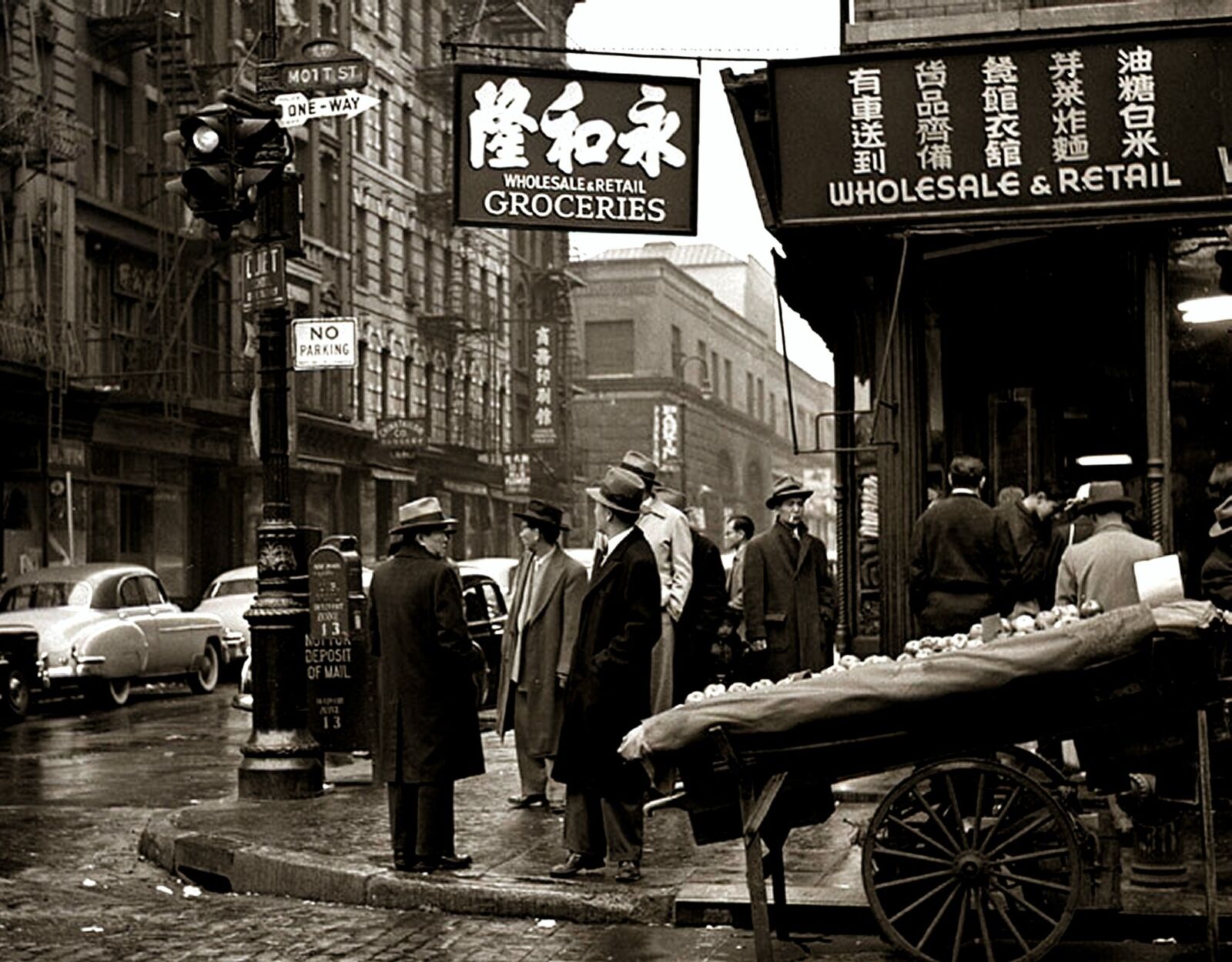 1953 CHINATOWN New York STREET SCENE Photo  (177-p)