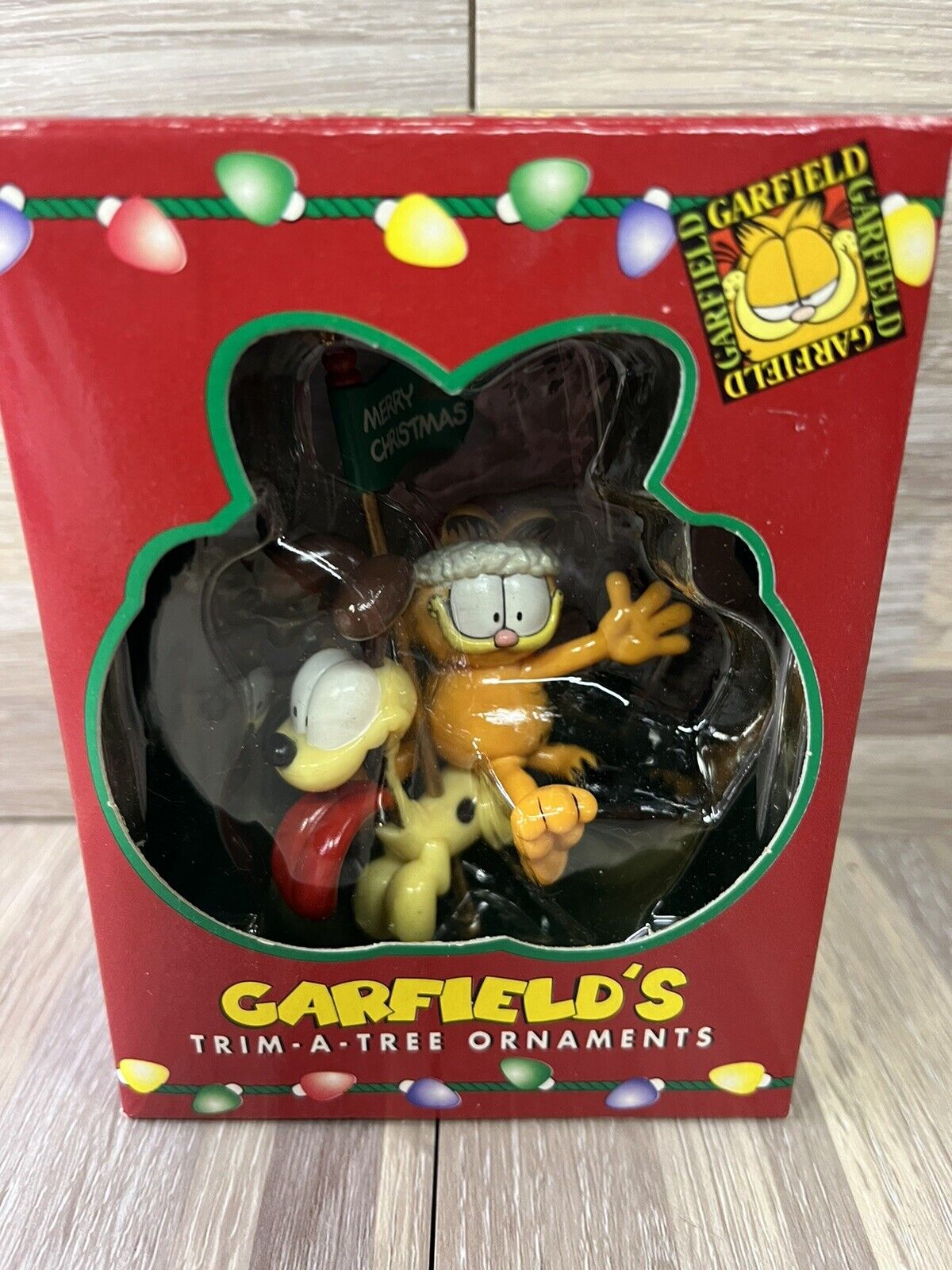 Paws Garfield Riding Odie Merry-Go-Round Christmas Ornament 1996