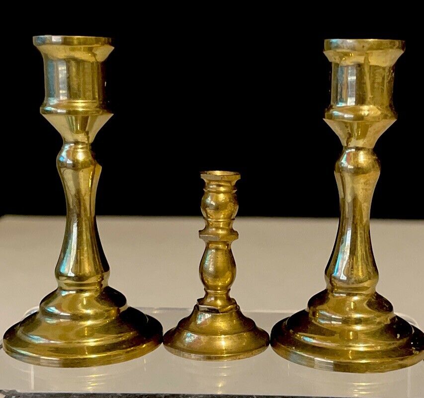 Vintage Mini Brass Candlestick Holders Patina 2.5” & 1.5” Tall Set Of 3