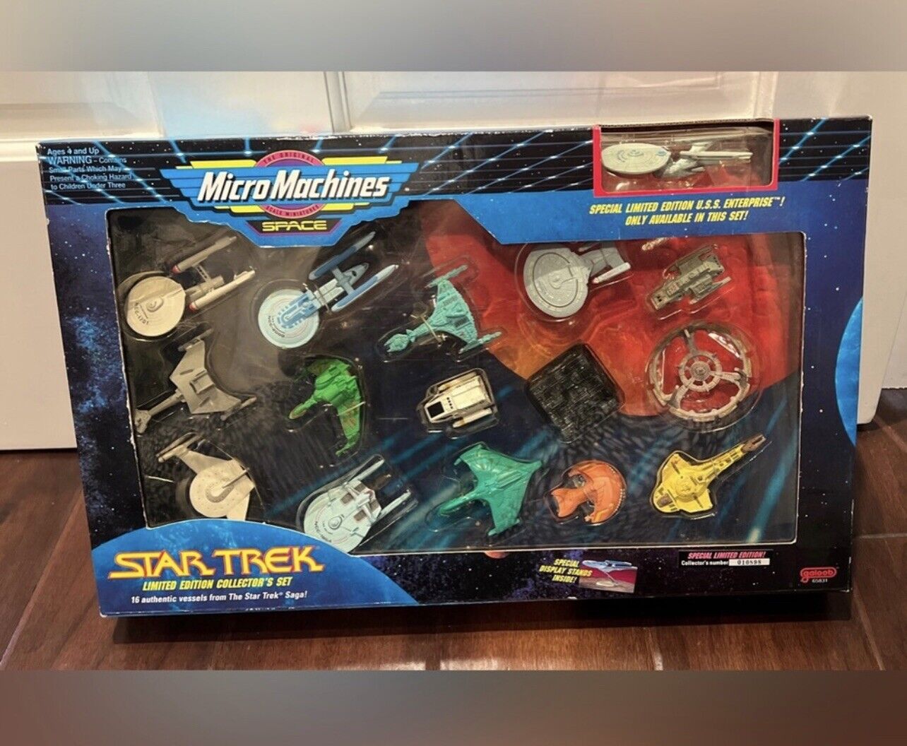 1993 Galoob Micro Machines Space Star Trek Limited Edition Collector's Set