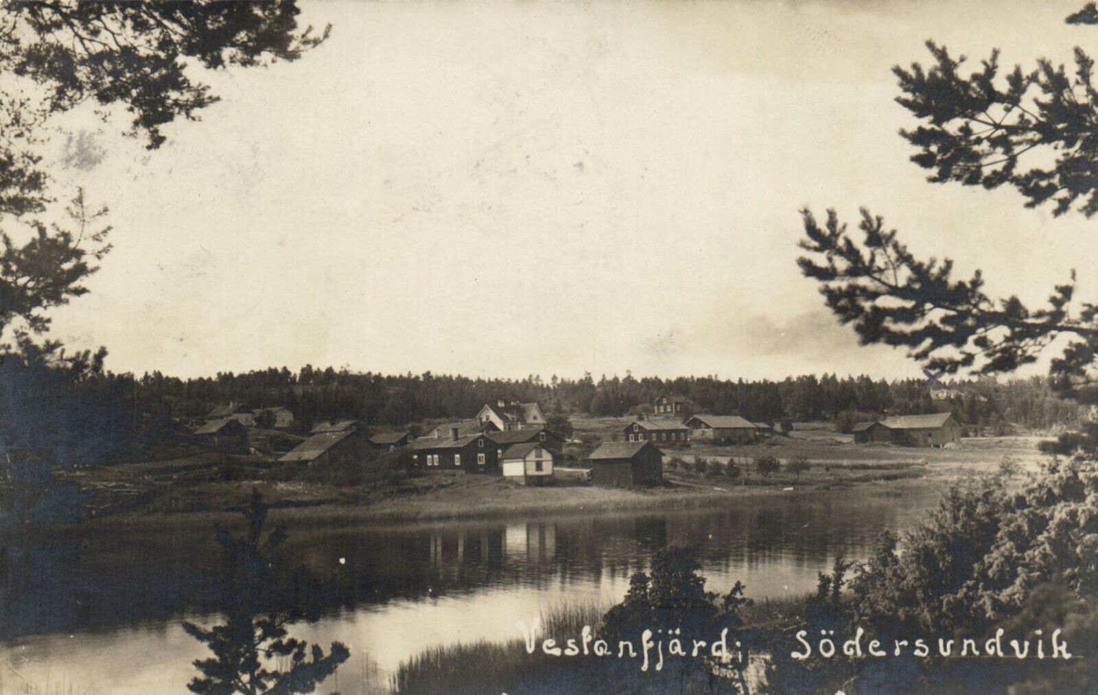PC FINLAND VESTANFJARD SODERSUNDVIK, Vintage Postcard (b55660)
