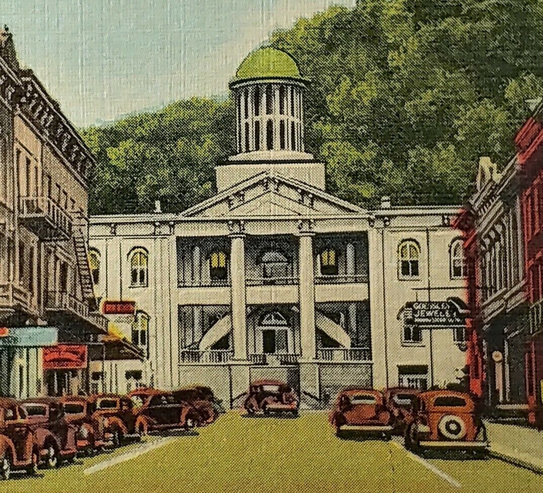 1930 Meigs County Court House Pomeroy Oh Linen Postcard Cars Street Signs