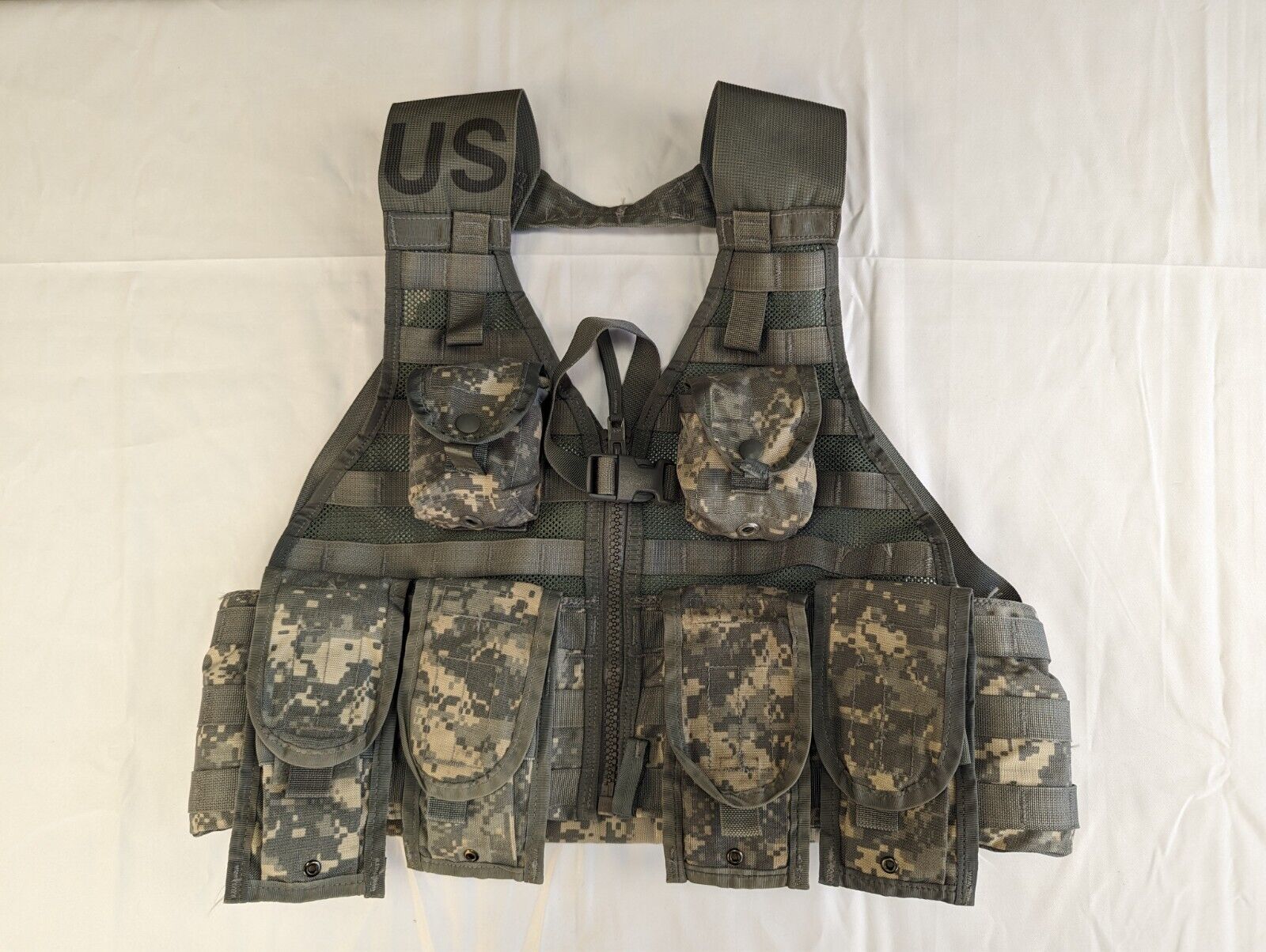 7pc Fighting Load Carrier w/ 6 MOLLE II Pouches ACU UCP US ARMY
