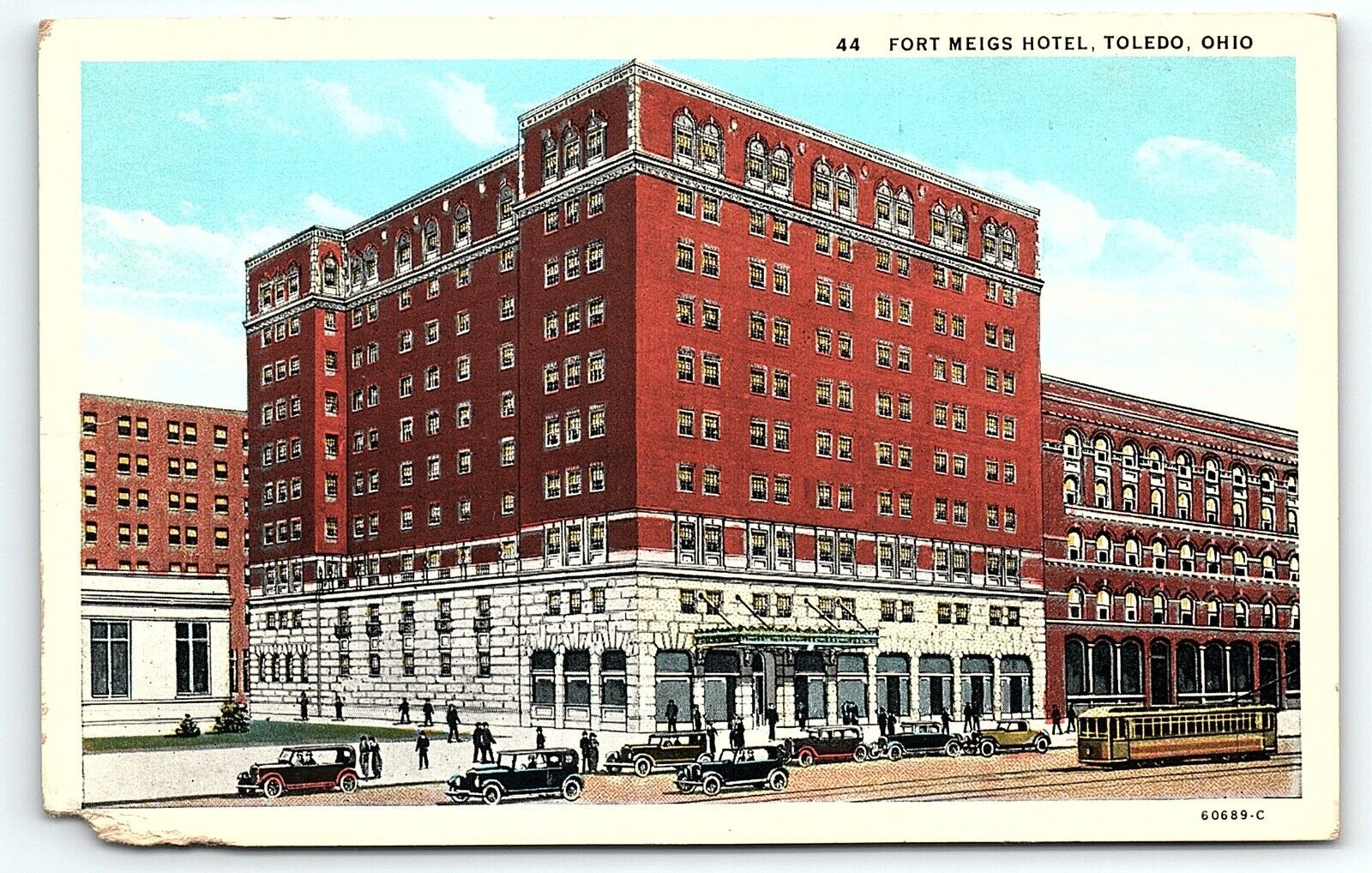 1930s TOLEDO OHIO FORT MEIGS HOTEL TROLLEY AUTOMIBLES STREET VIEW POSTCARD P2063
