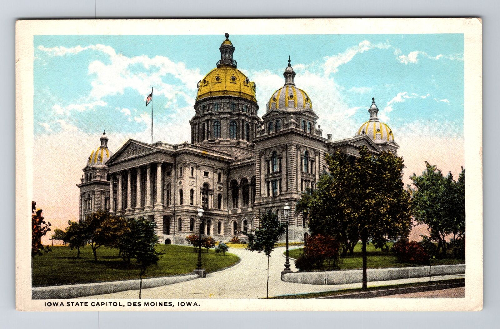 Des Moines IA-Iowa, Iowa State Capitol, Vintage Postcard