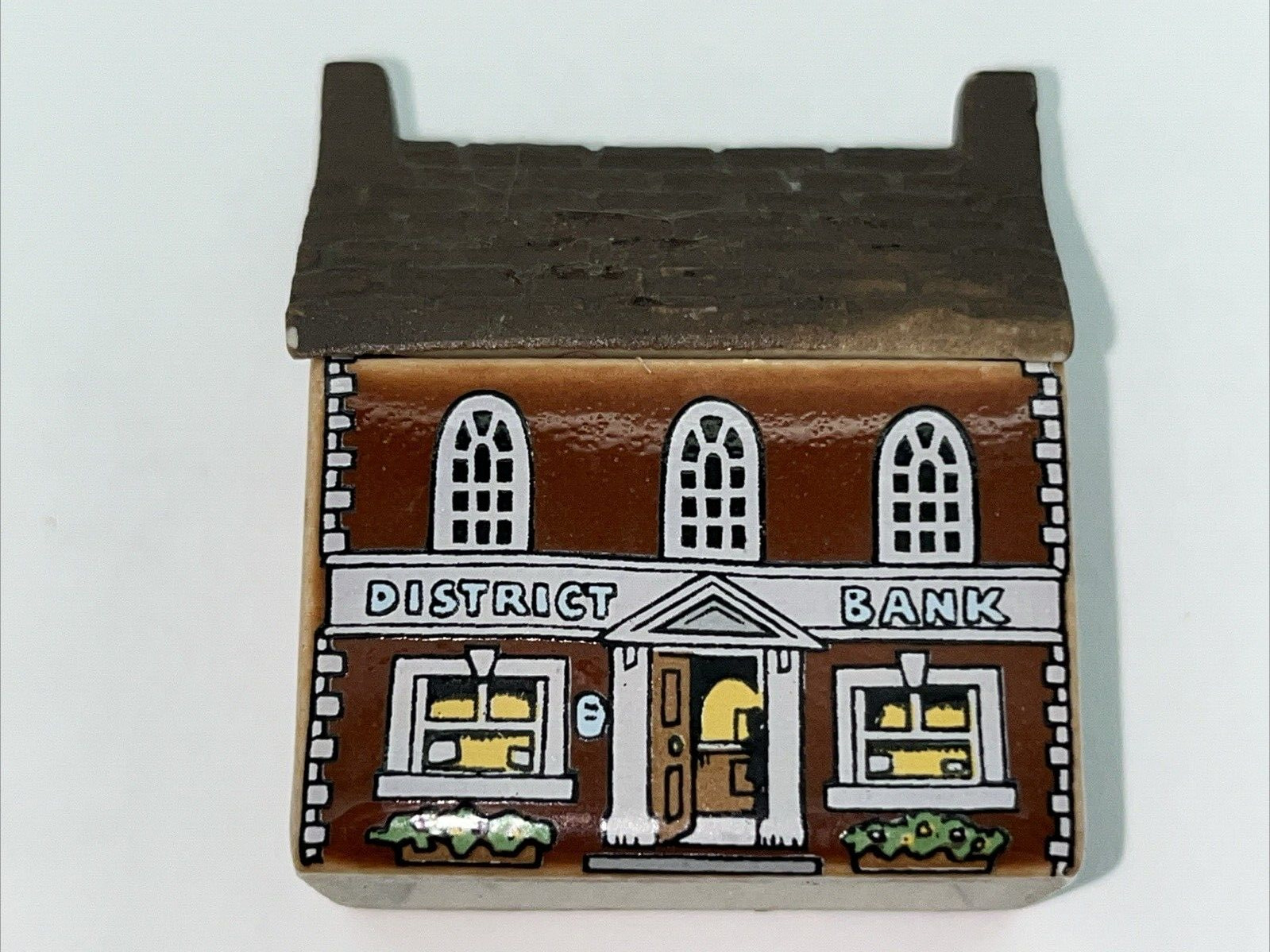 Vintage Wade England Whimsey District Bank 1980-87 Village Mini Building