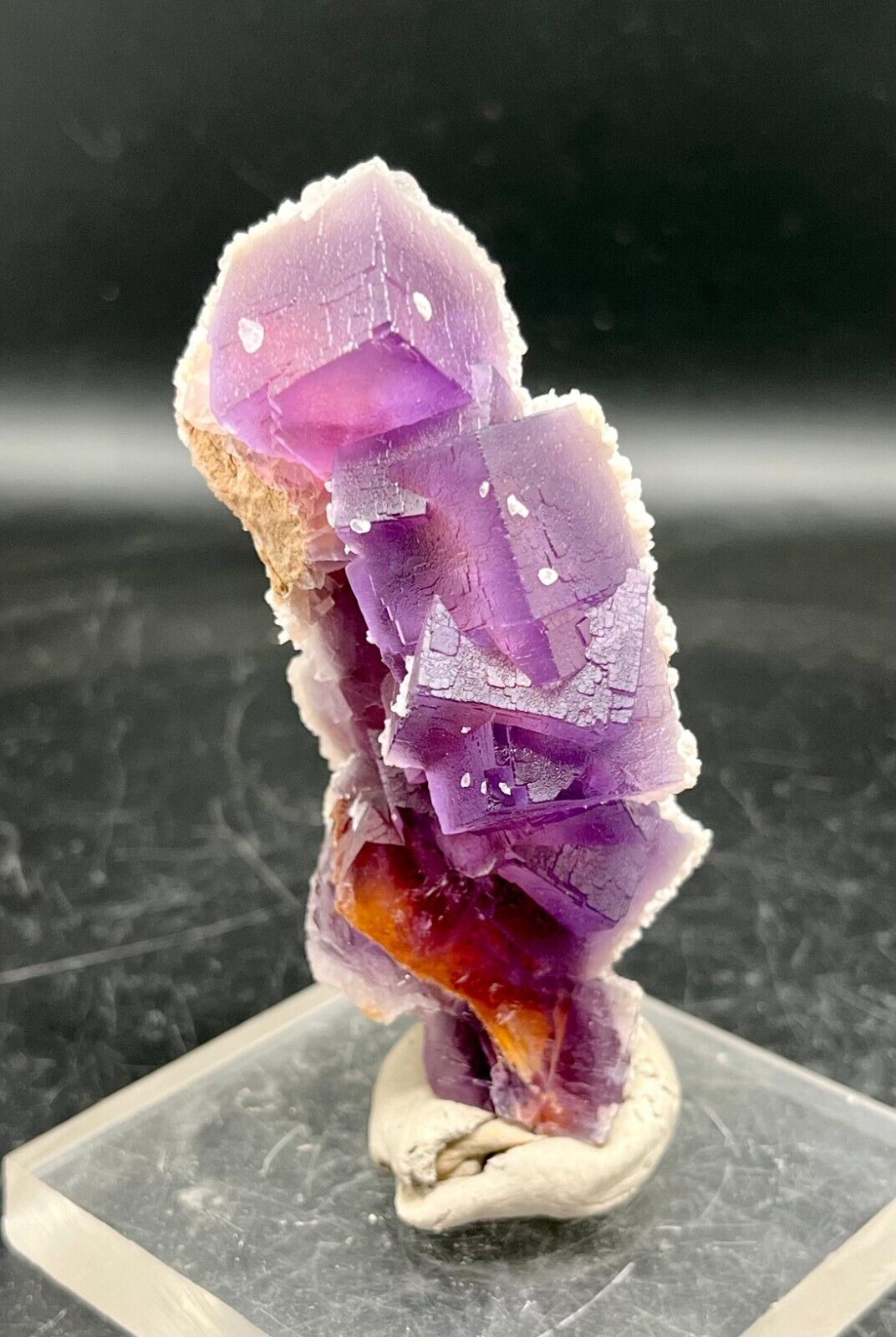 302 Gram, Very Interesting Damaged free Purple Color intercubic Fluorite Crystal