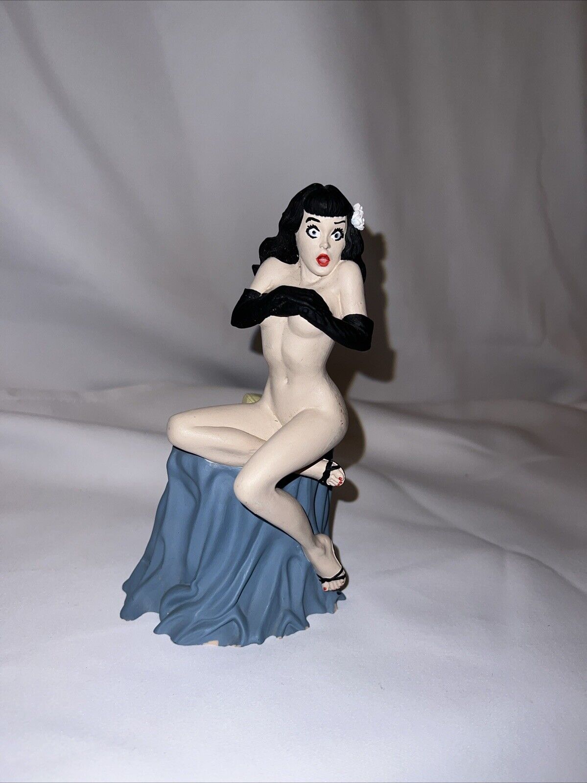 BETTIE PAGE Statue/Figure Dave Stevens 1989 Graphitti Designs Betty Painted