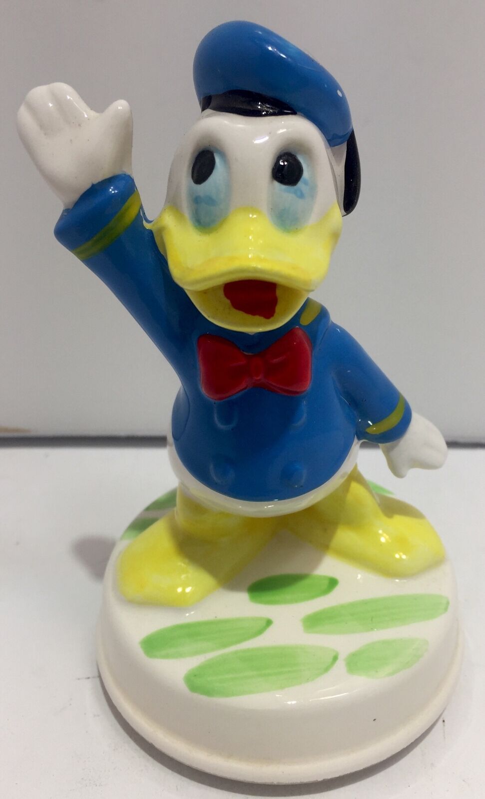Vintage Donald Duck Porcelain Figurine Music Box by Schmid 4¼ inch Japan c1960s