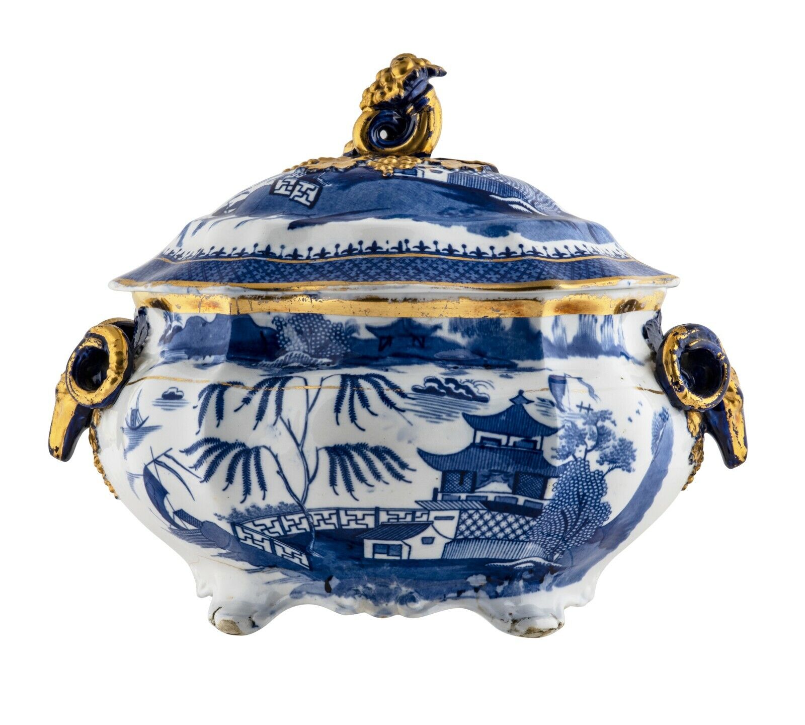 A 19th Century English Chinoiserie Willow Pattern R Gilt Decorated Soup Tureen