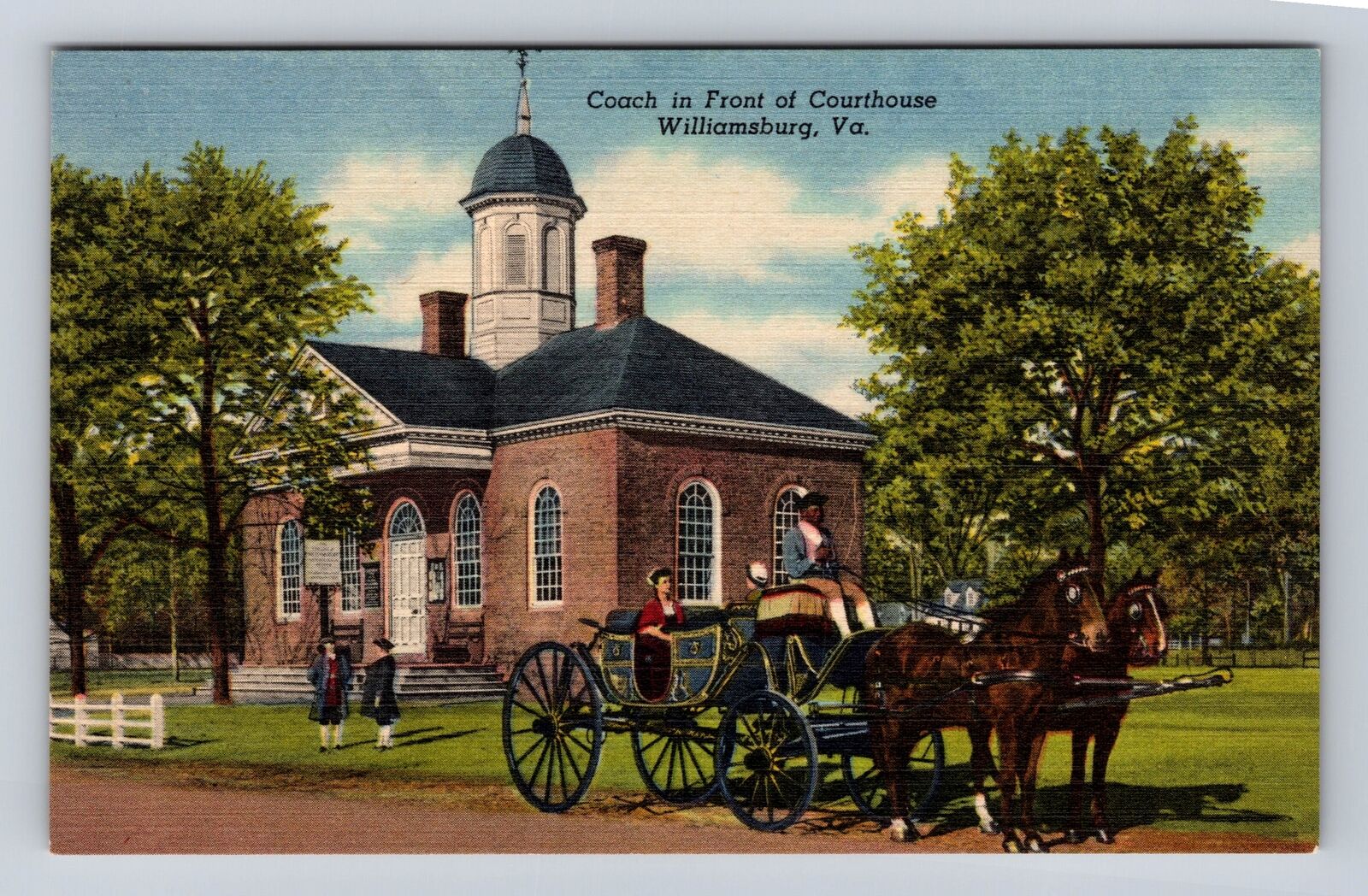 Williamsburg VA- Virginia, Coach In Front Of Courthouse, Vintage Postcard