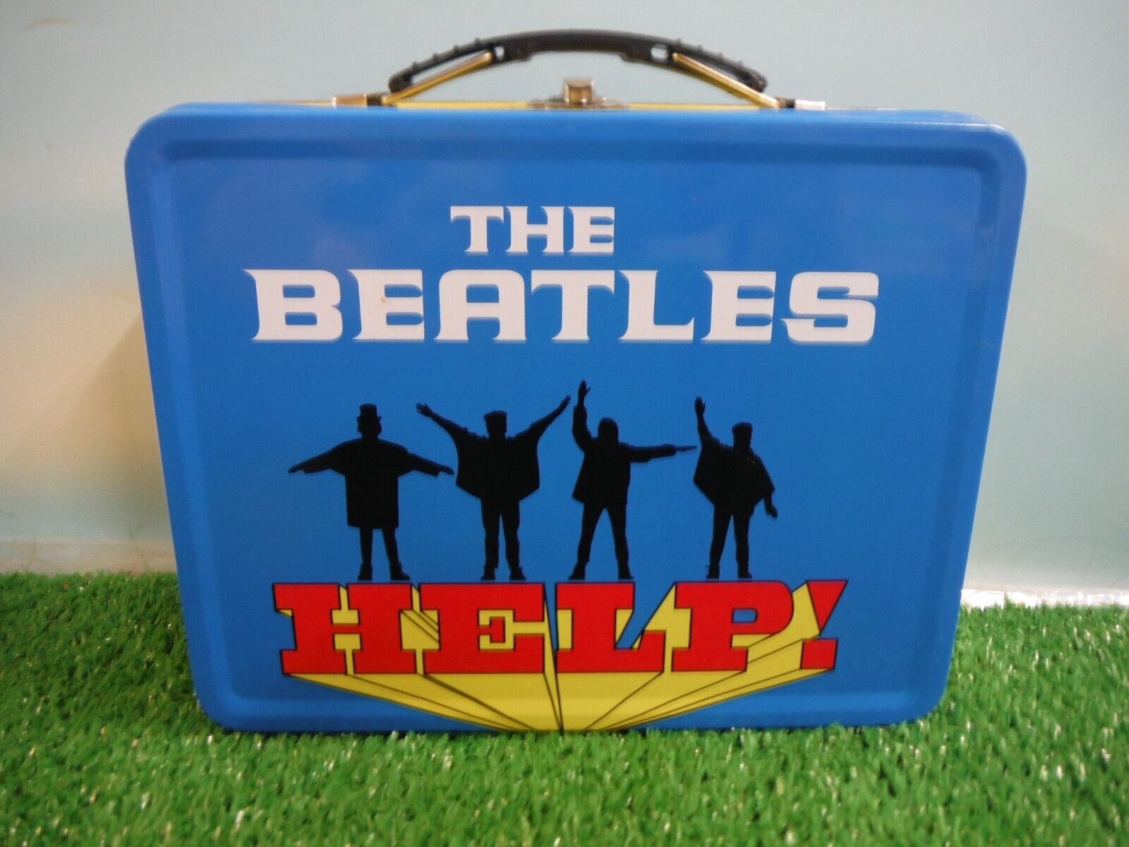 2016 THE BEATLES SMALL TIN TOTE #55442