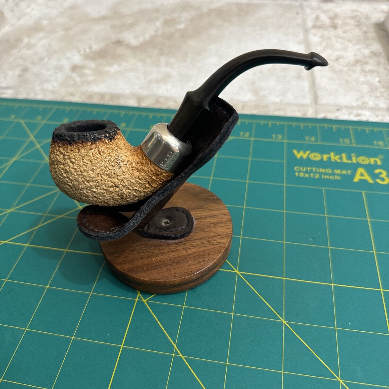 Peterson Meerschaum Tobacco Pipe Vintage Great Condition Rusticated 