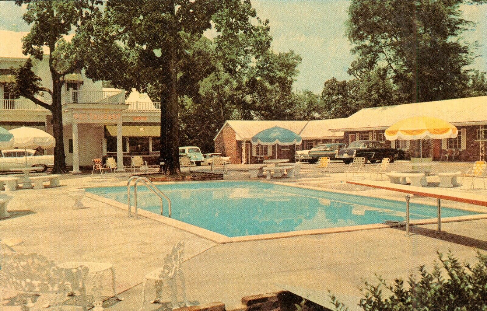 NASHVILLE, Tennessee, MAPLE MANOR MOTEL RESTAURANT swimming pool 1950s POSTCARD