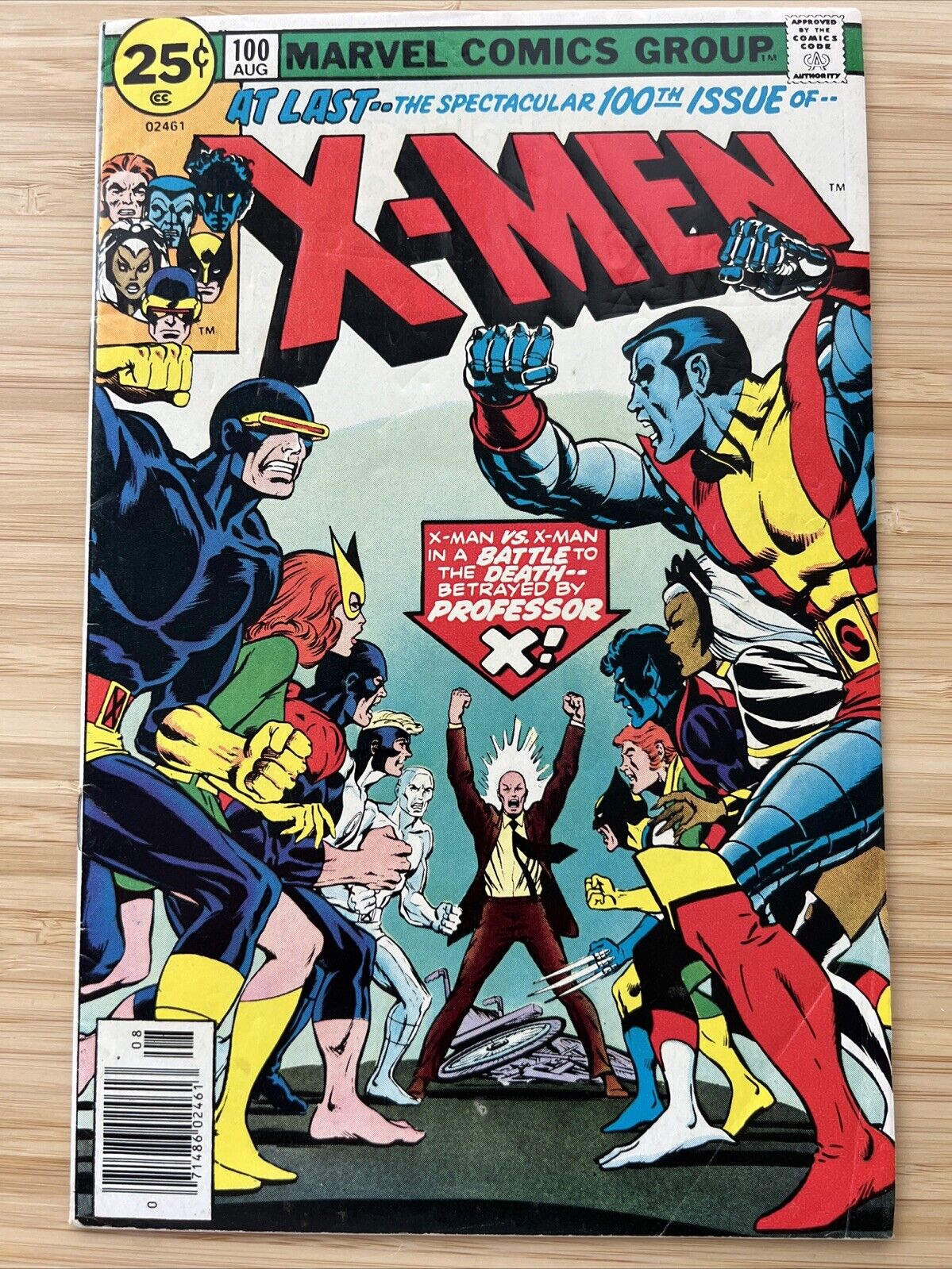 Uncanny X-Men #100 (Marvel 1976) Key Issue Old Vs. New Team Claremont Cockrum