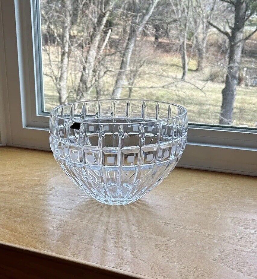 LARGE HEAVY MARQUIS WATERFORD CRYSTAL BOWL QUADRATA 9.5” Wide