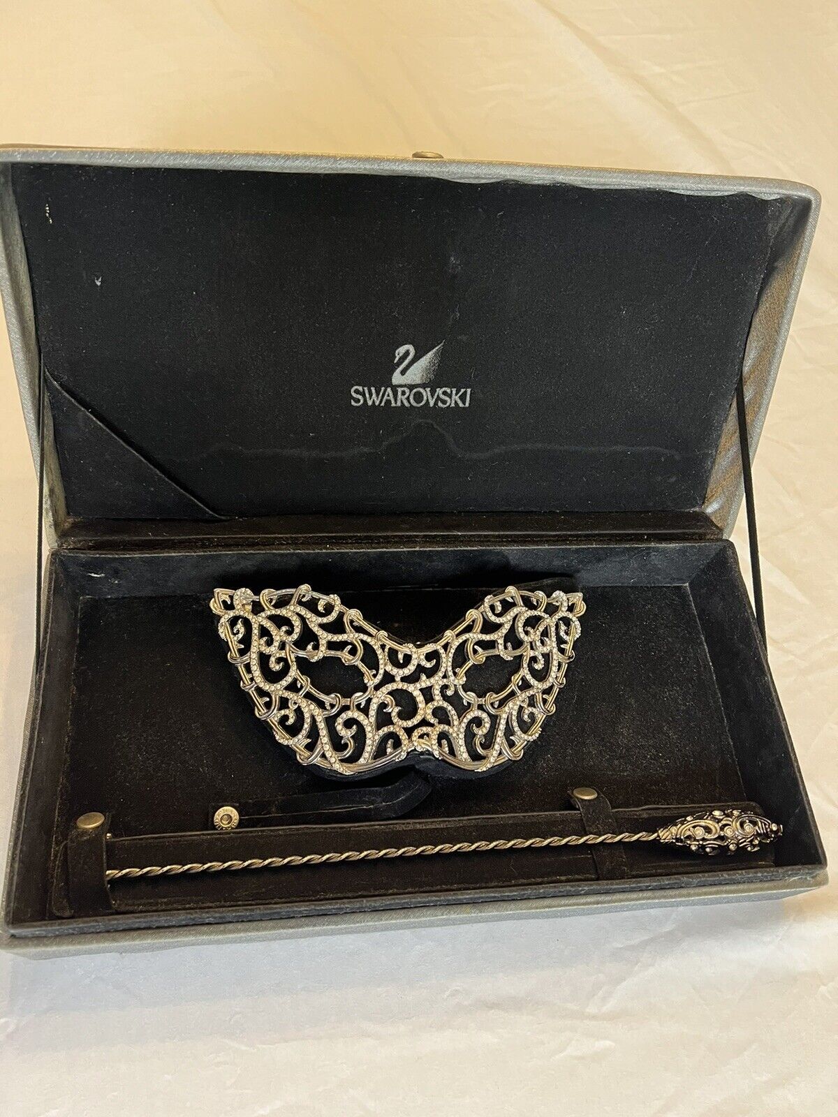 SWAROVSKI  CRYSTAL MASK & WAND “RARE” LIMITED EDITION IN ORIGINAL BOX  - AS IS