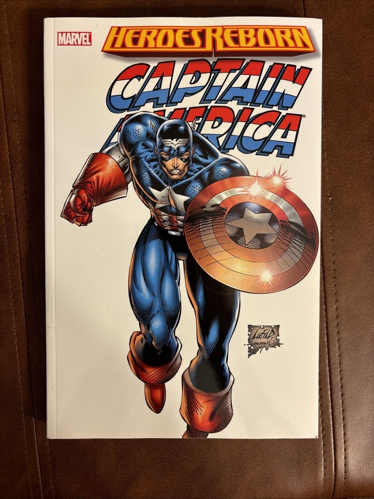 Heroes Reborn: Captain America TPB