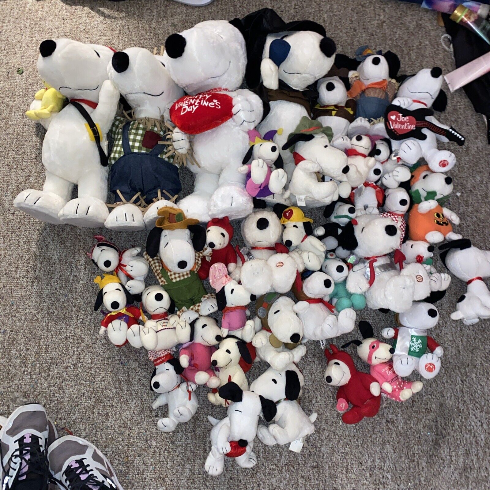 Large Snoopy Lot