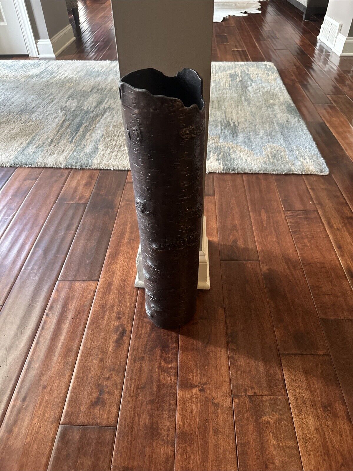 NEW Michael Aram 23” Botanical Bronze Tone Aluminum Branch Bark Table Vase