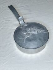 Everlast Metal, Hand Forged, Aluminum, Silent Butler, Crumb Catcher #552, Used picture
