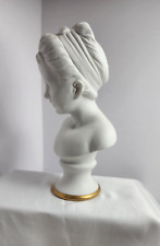 Lefton Lady Figurine #5533 With Gold Bottom Trim 365 BX picture