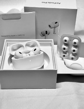Apple AirPods Pro (2nd Generation) Wireless Earbuds with MagSafe Charging Case	√ picture