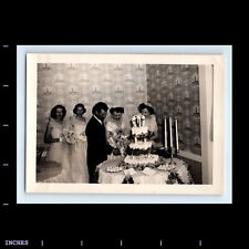 Vintage Photo MAN WOMAN BRIDE GROOM WEDDING CAKE TOPPER picture